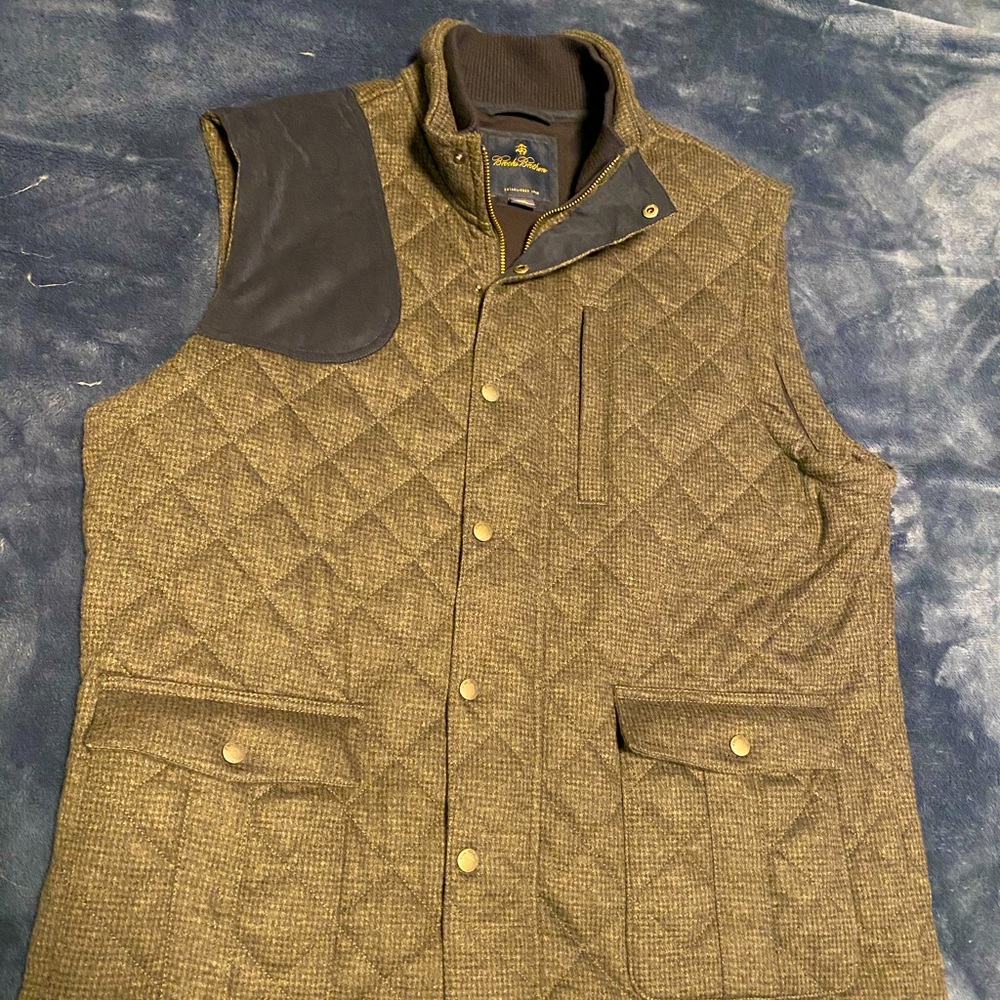 Brooks Brothers Men’s vest
